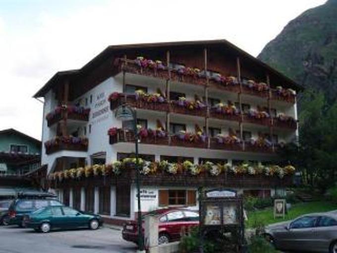 hotel image 16