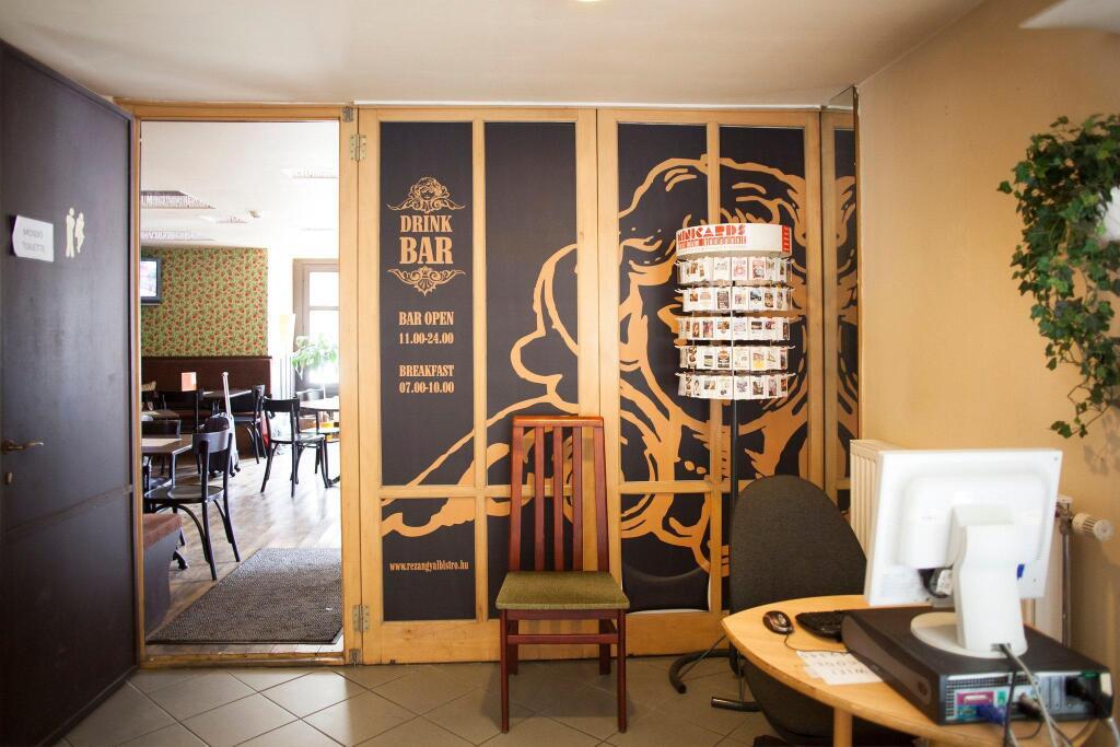 hotel image 10
