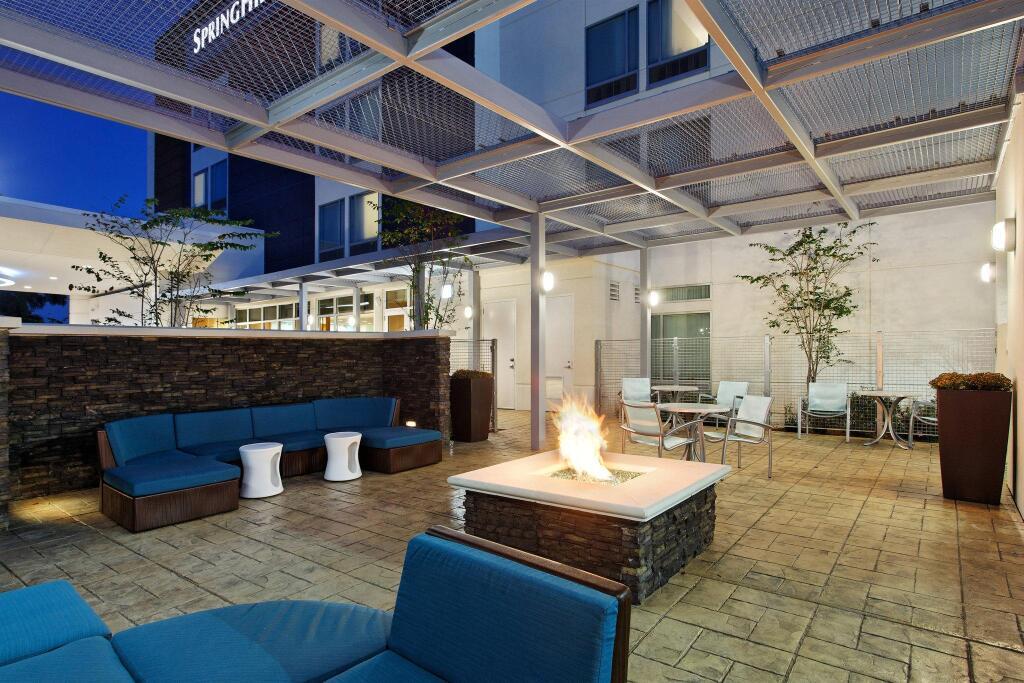 hotel image 9