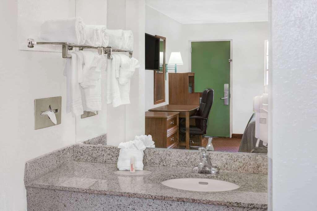hotel image 10