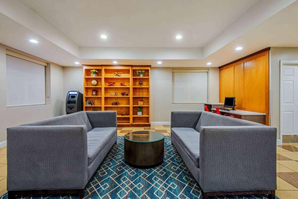 hotel image 16