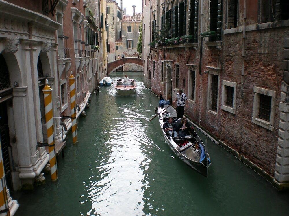 hotel image 48