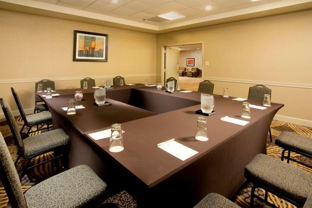 hotel image 13
