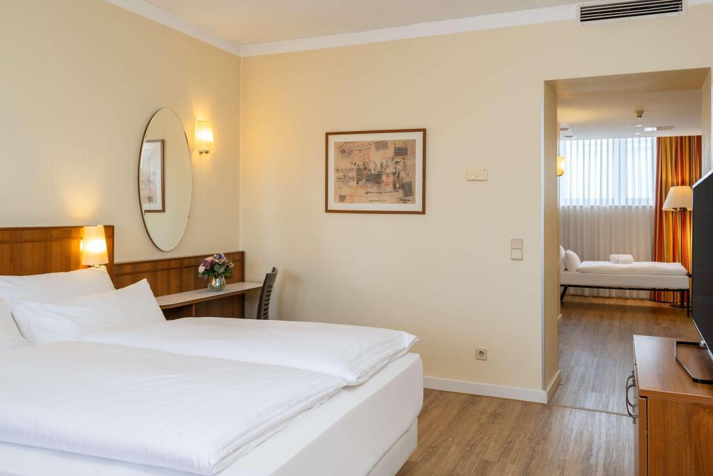 hotel image 13