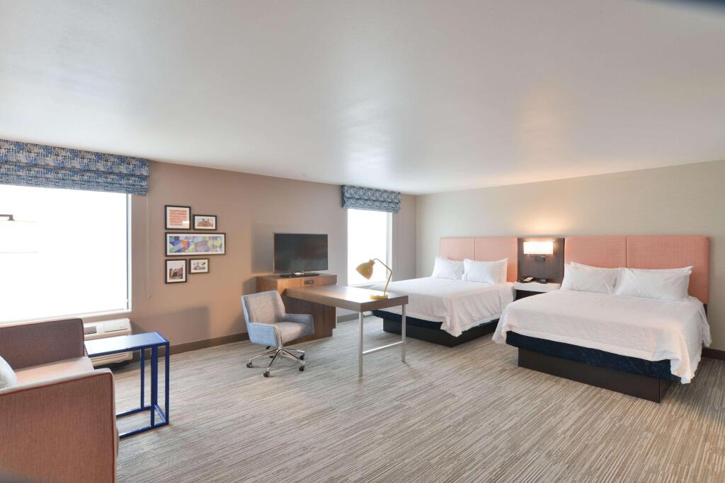 hotel image 10