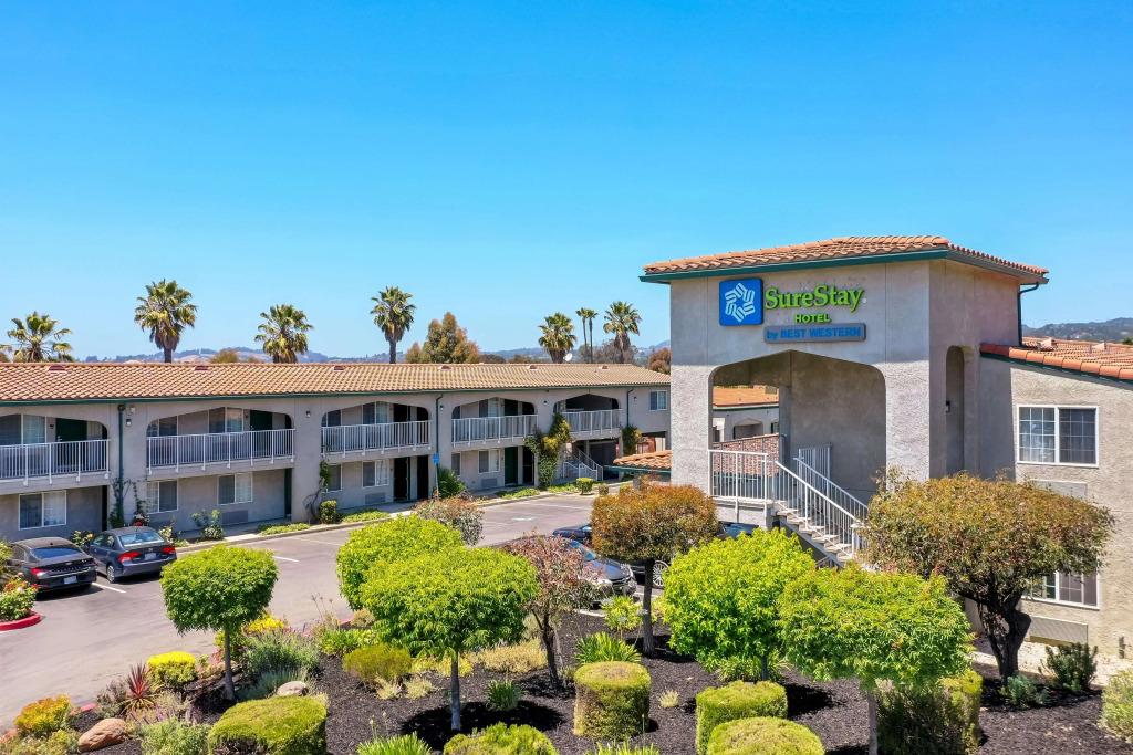 hotel image 8