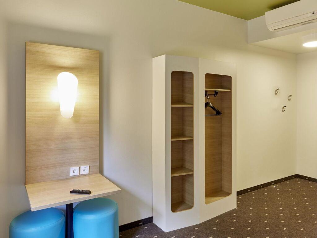 hotel image 10