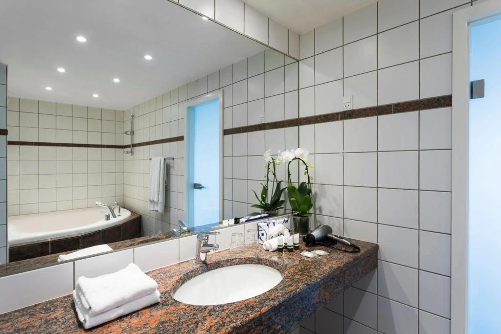 hotel image 16