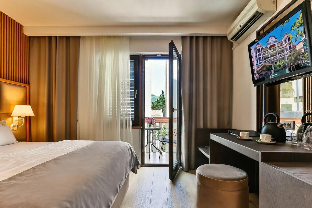 hotel