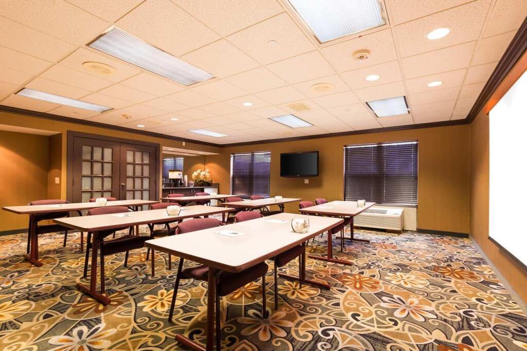 hotel image 32