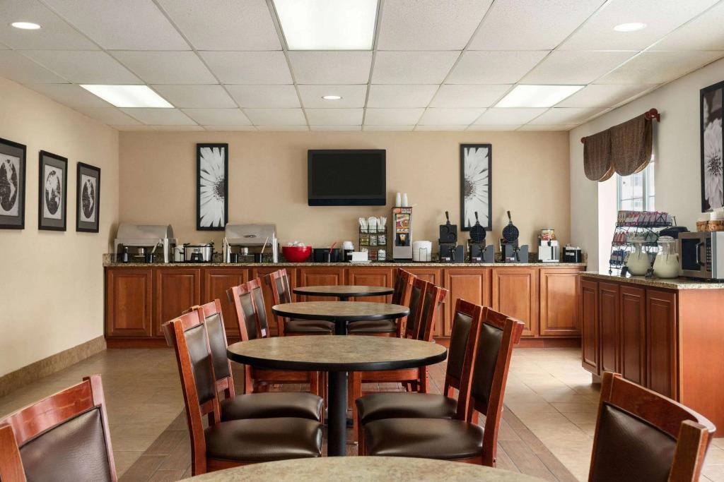 hotel image 11
