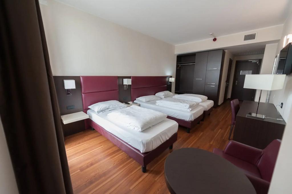 hotel image 12