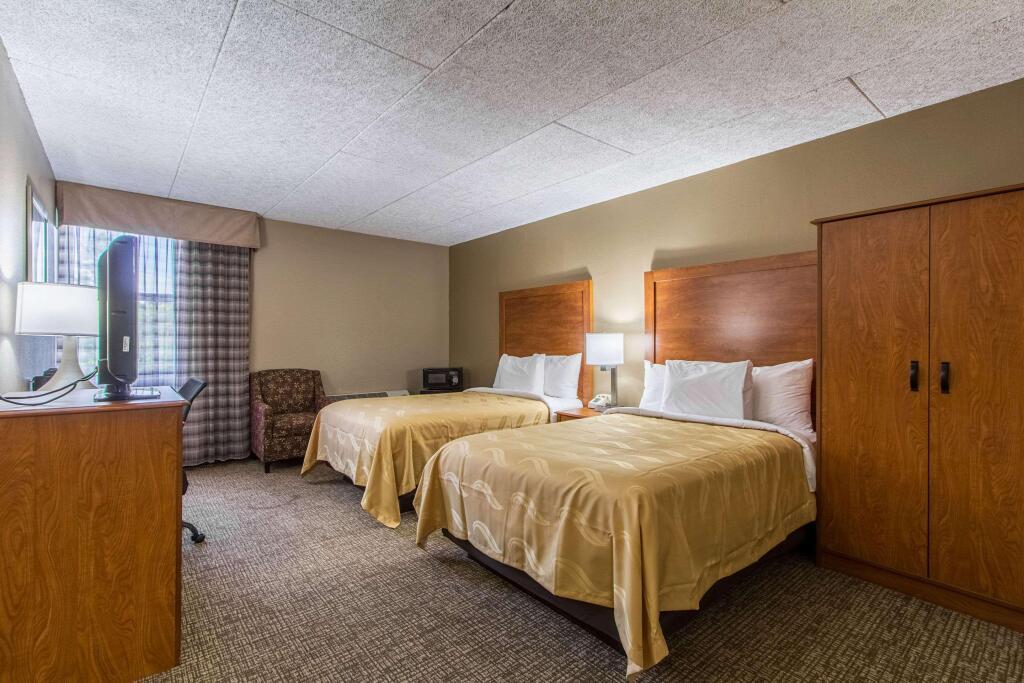 hotel image 9