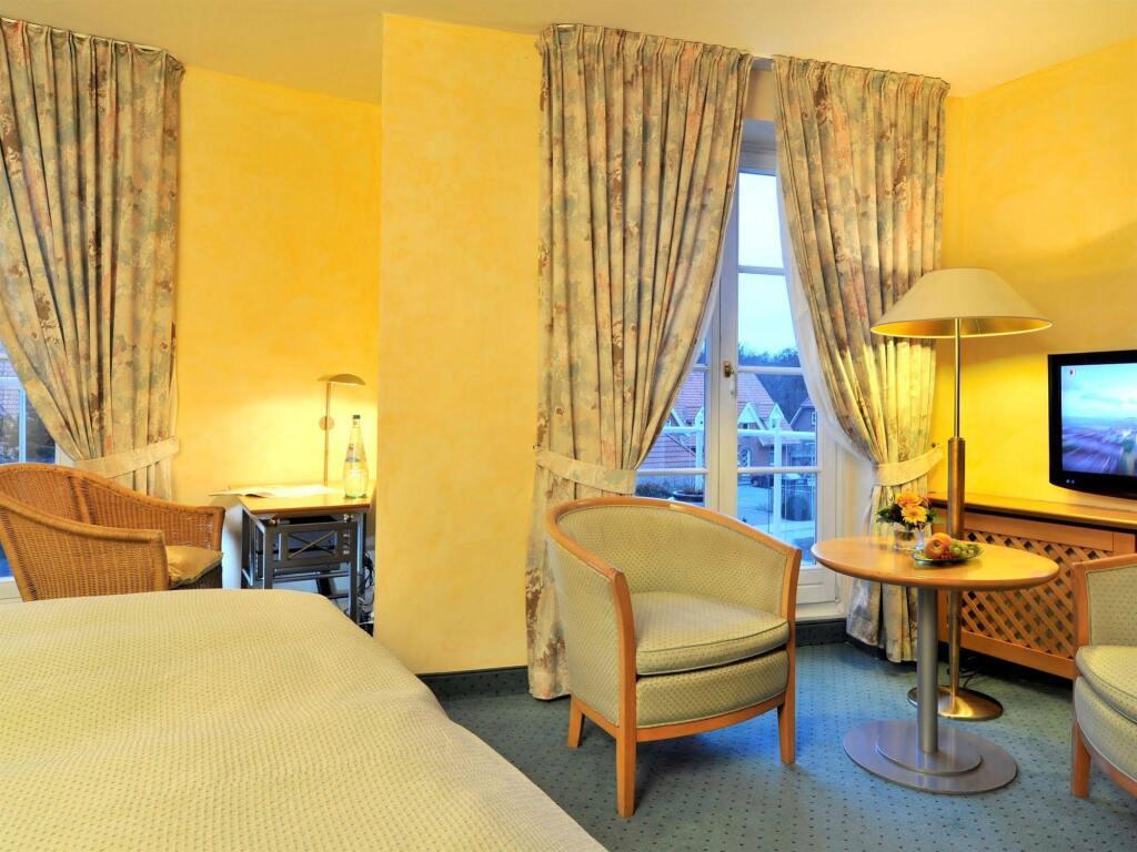 hotel image 10