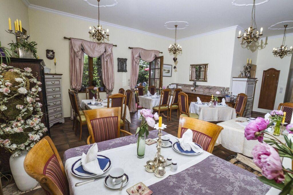 hotel image 9