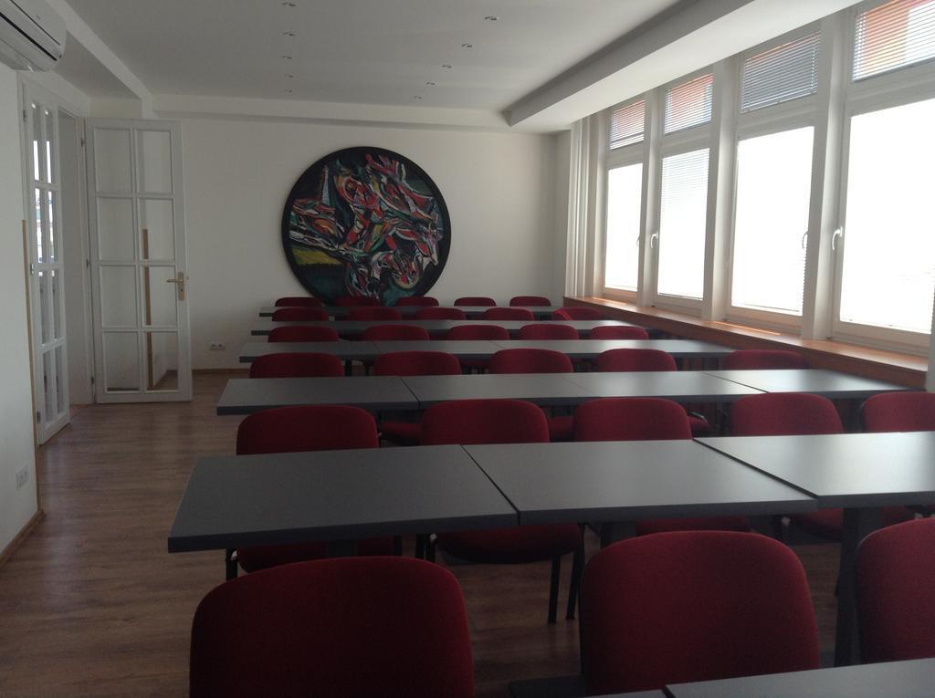 hotel image 12