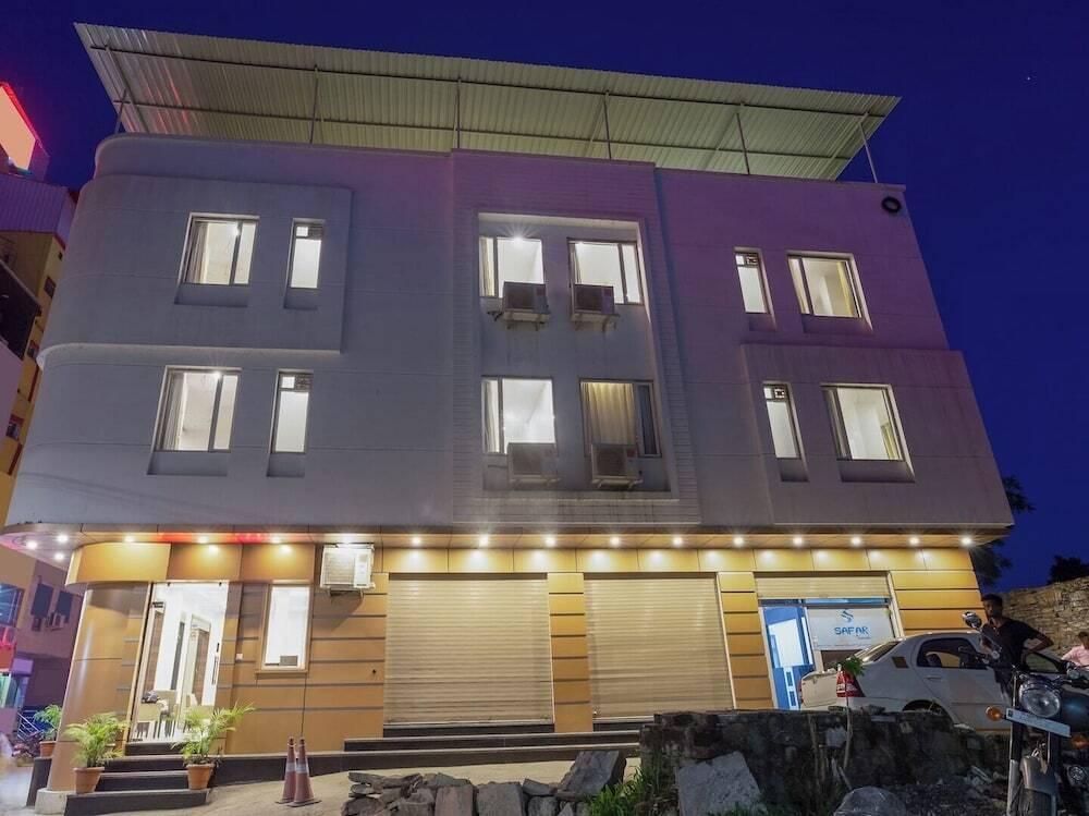 hotel image 9