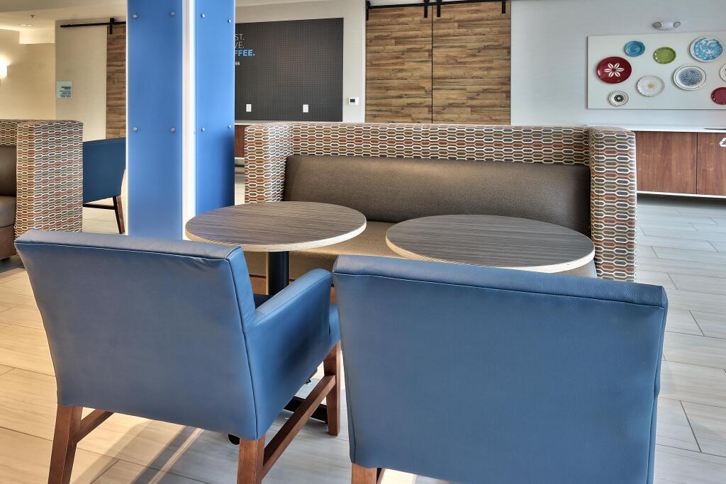 hotel image 9