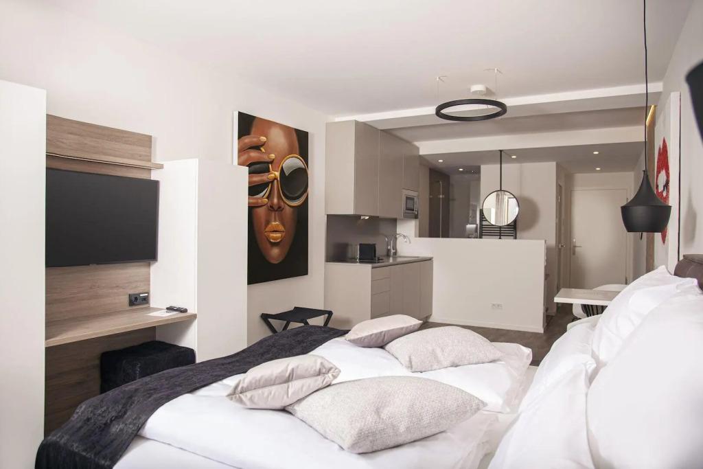 hotel image 24