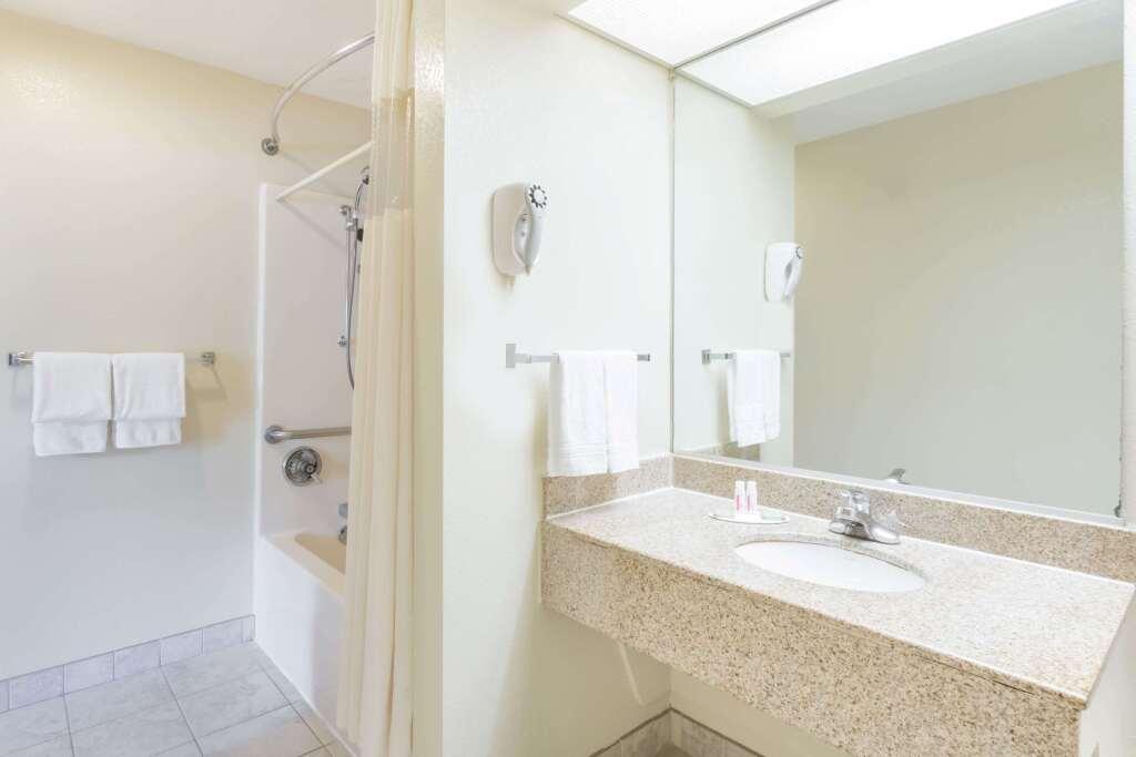 hotel image 8