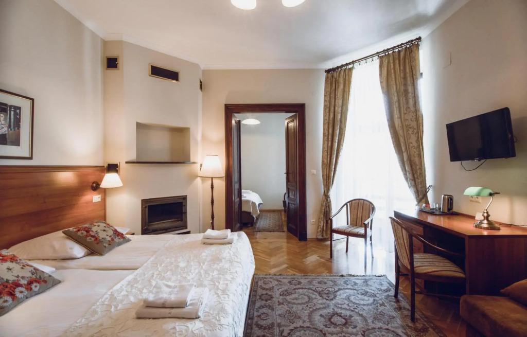 hotel image 36