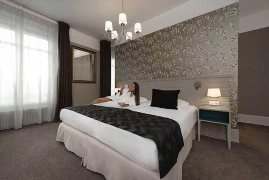 hotel image 12