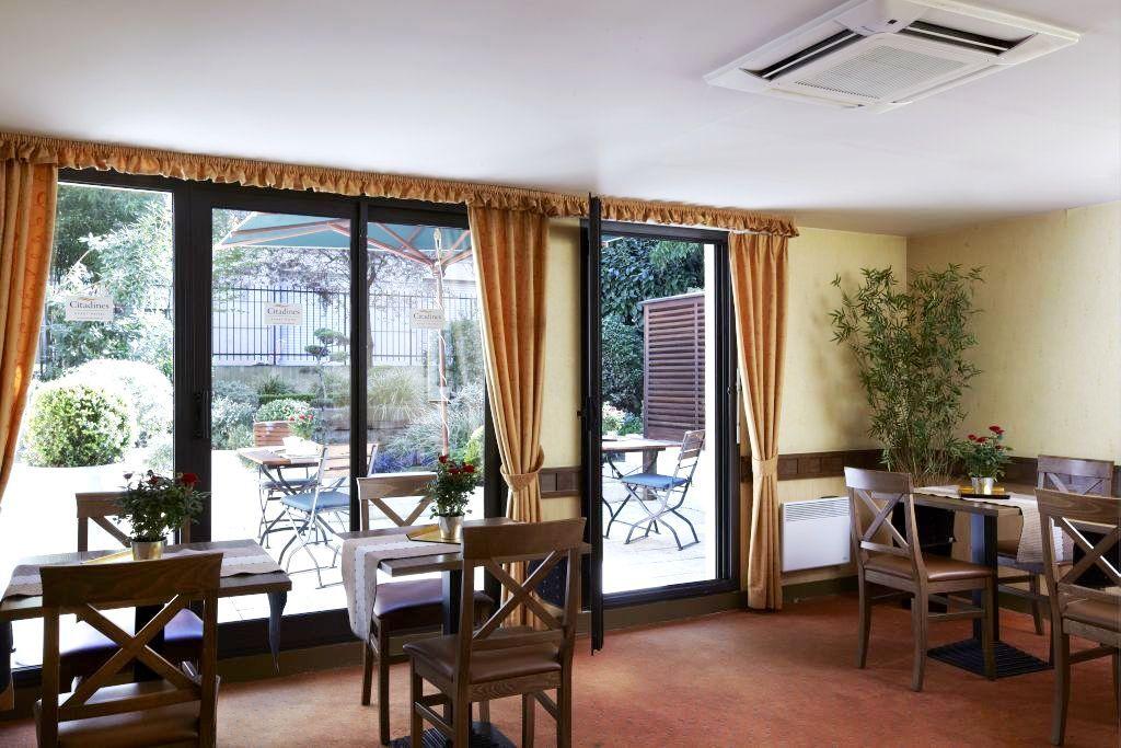 hotel image 10