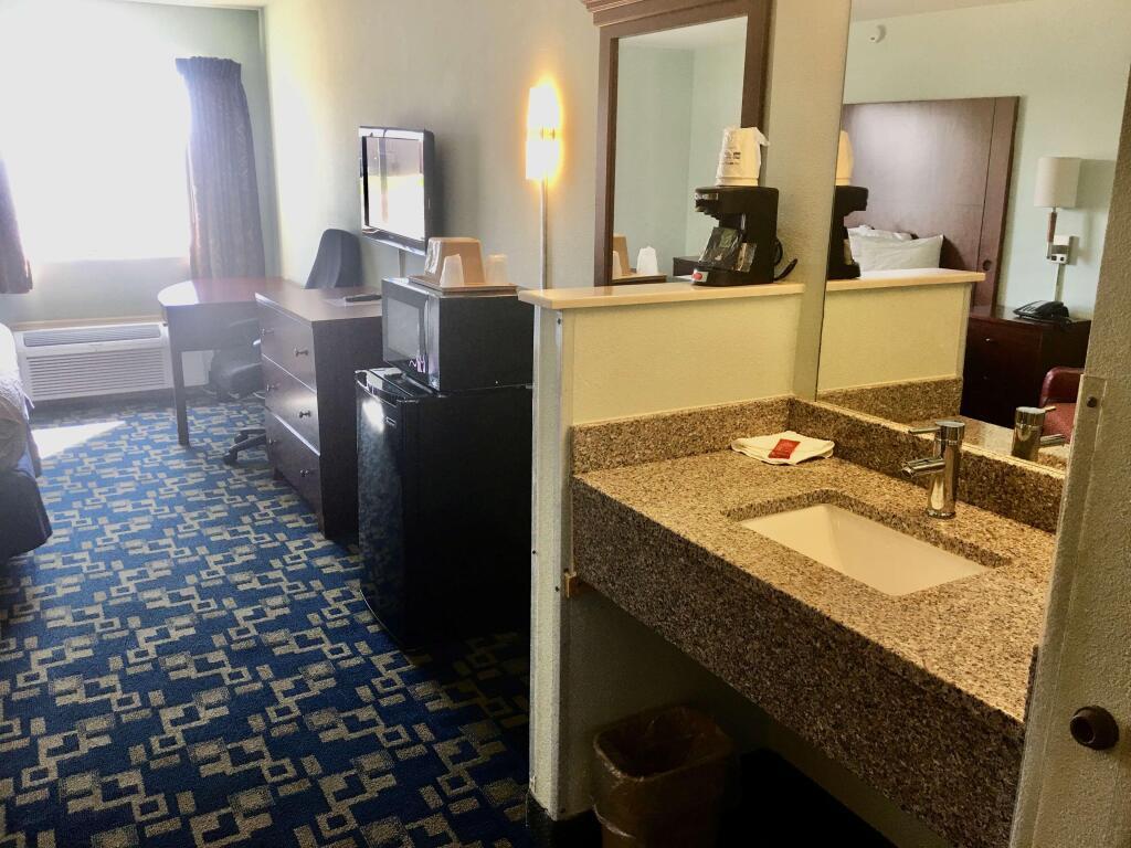 hotel image 10