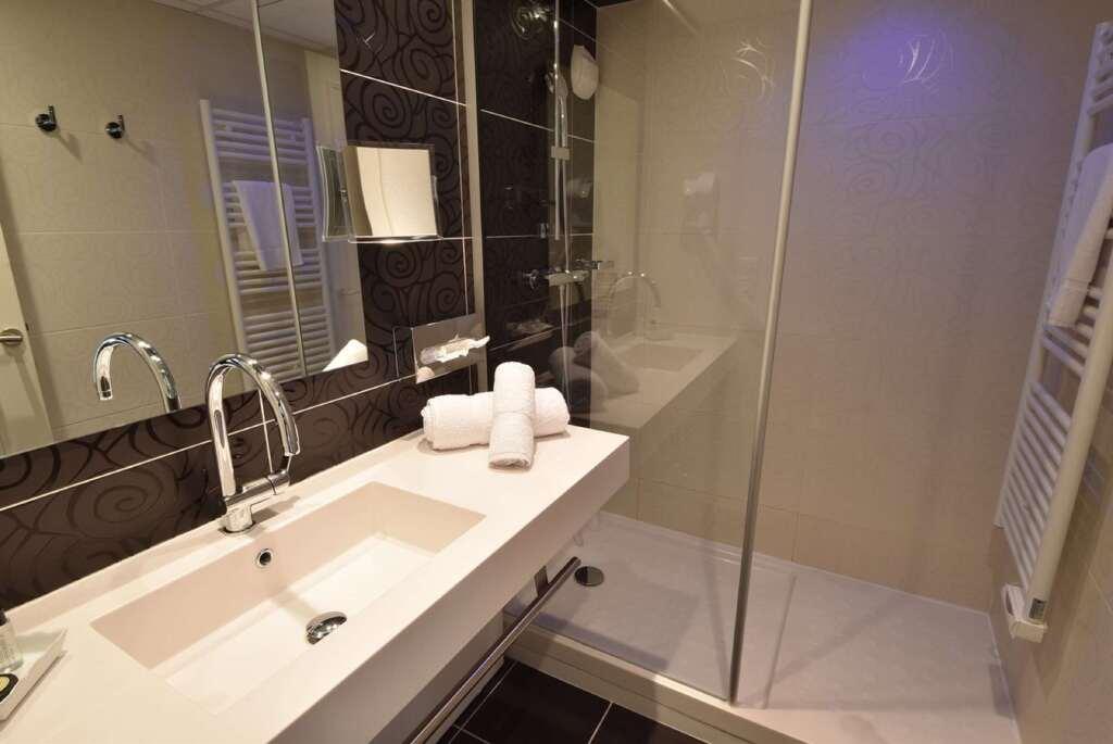 hotel image 12