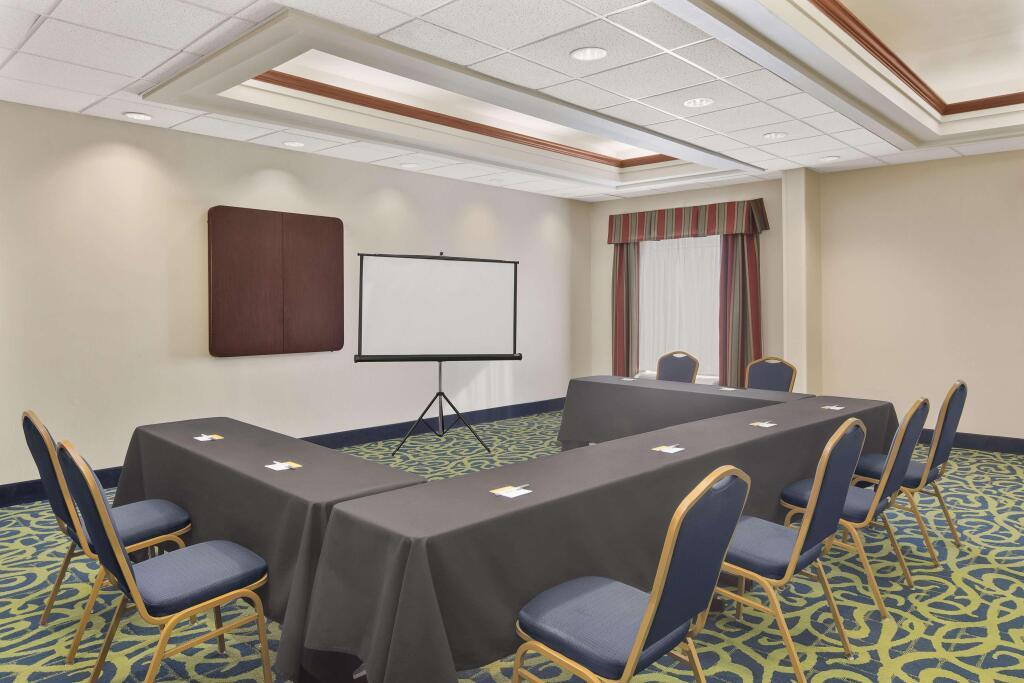hotel image 13