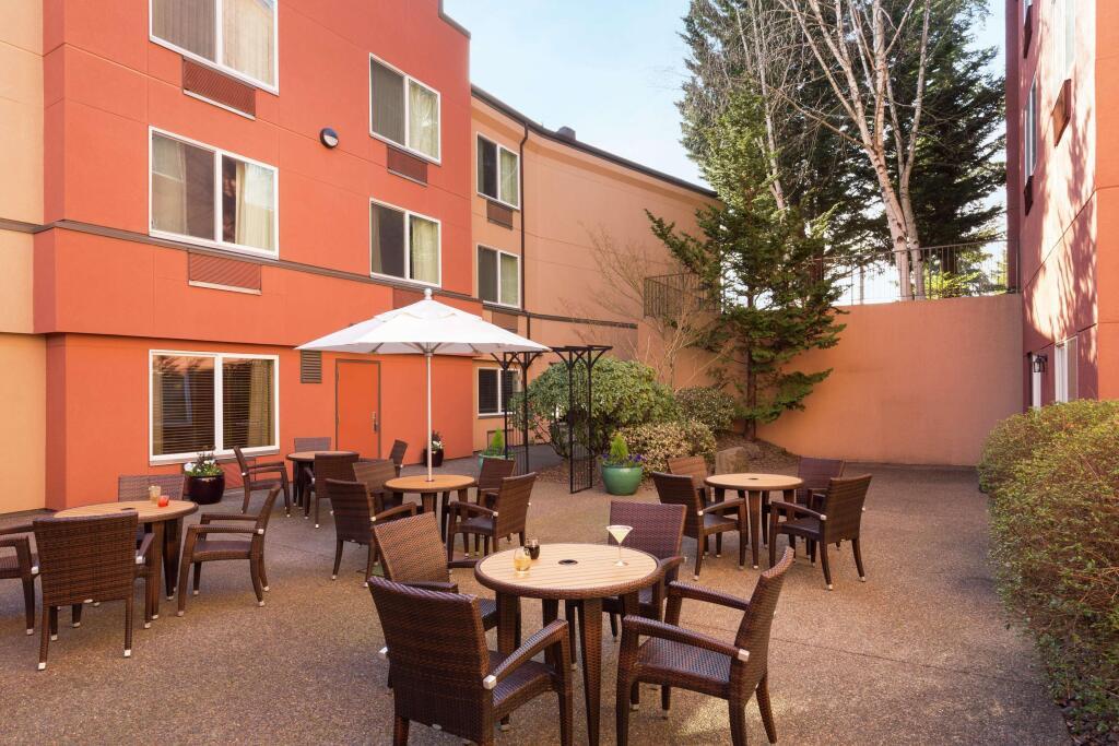 hotel image 13