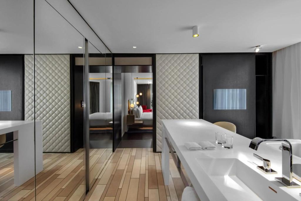 hotel image 25