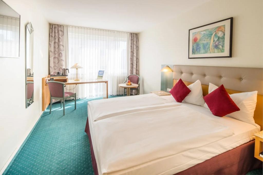 hotel image 13