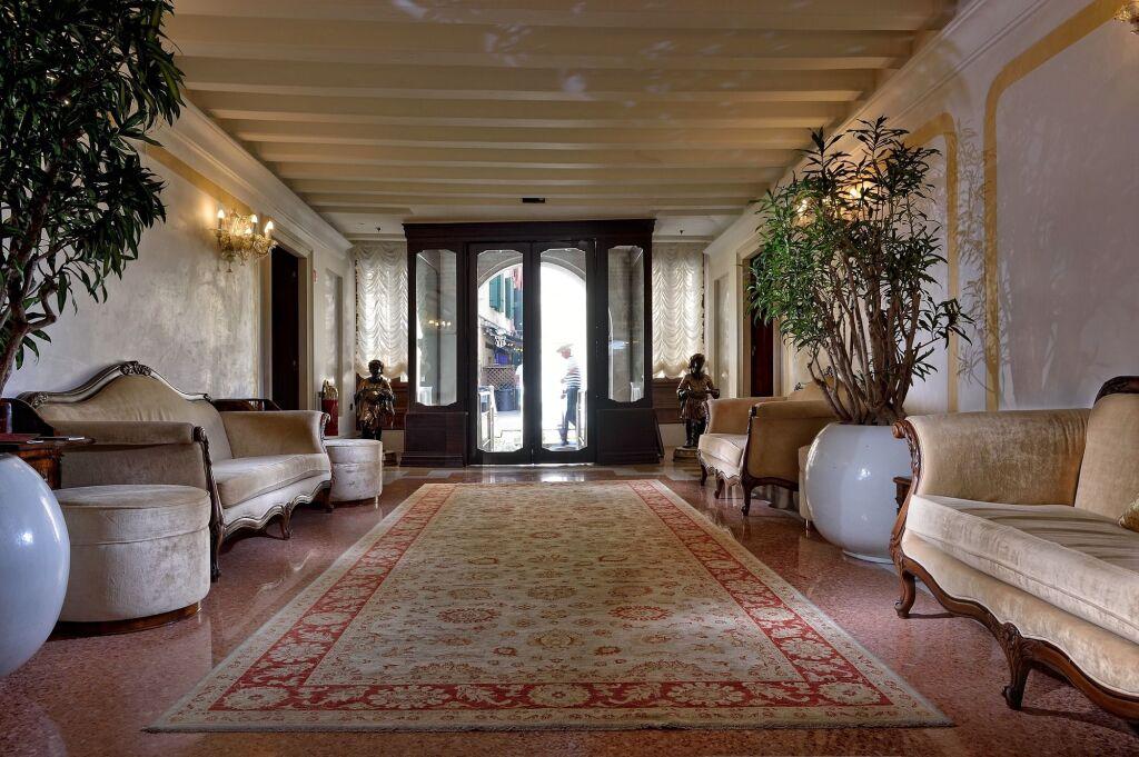 hotel image 12