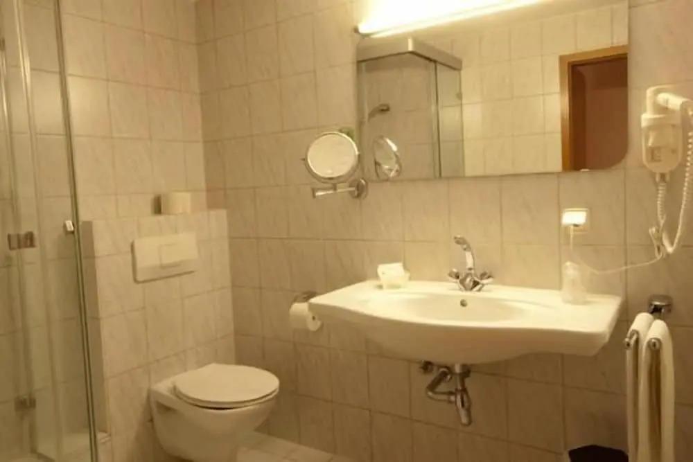 hotel image 16