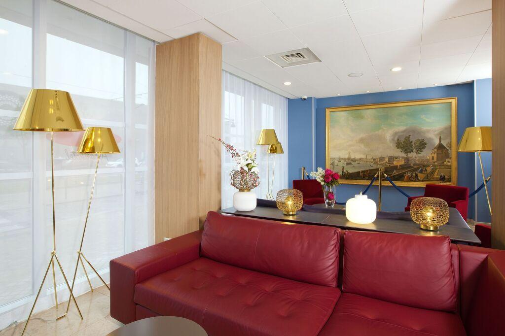 hotel image 16