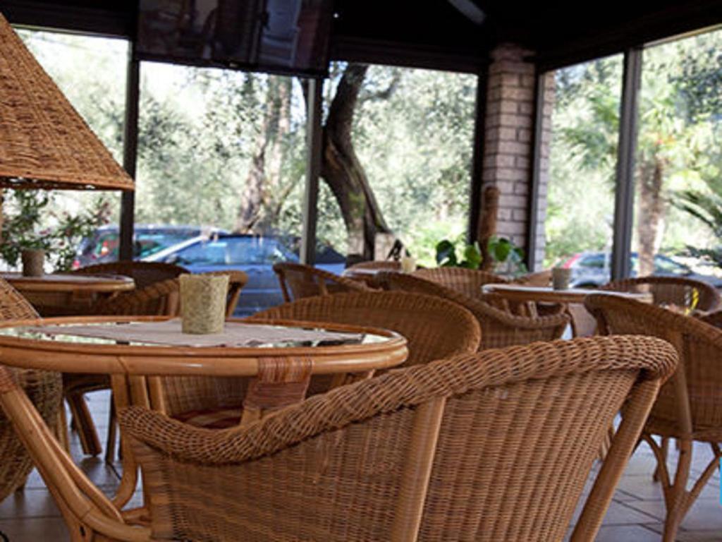 hotel image 8