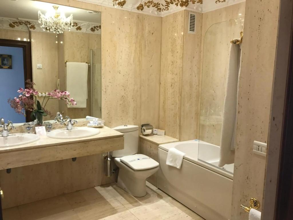 hotel image 16