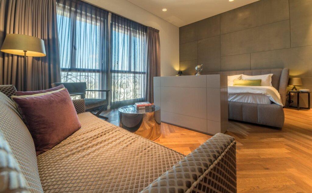 hotel image 16
