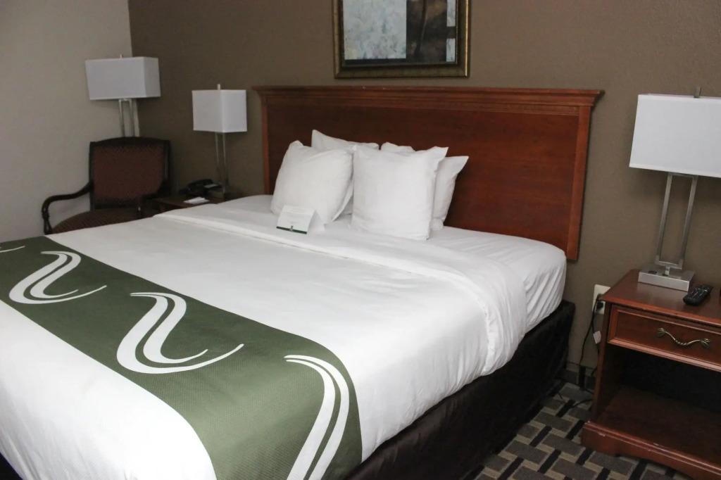 hotel image 18