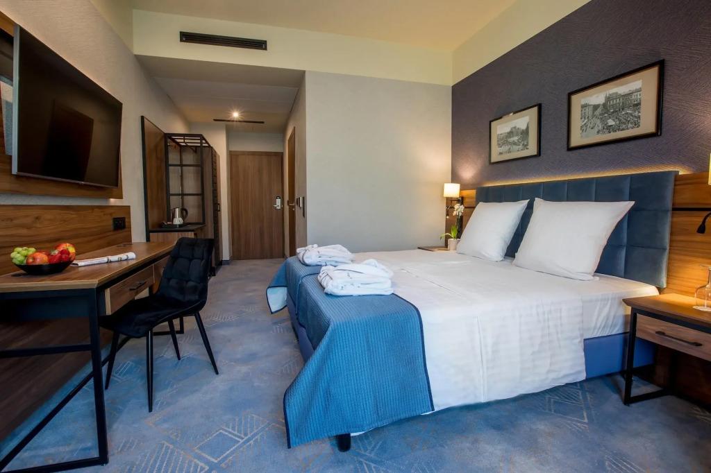 hotel image 11