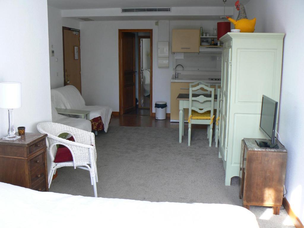 hotel image 10