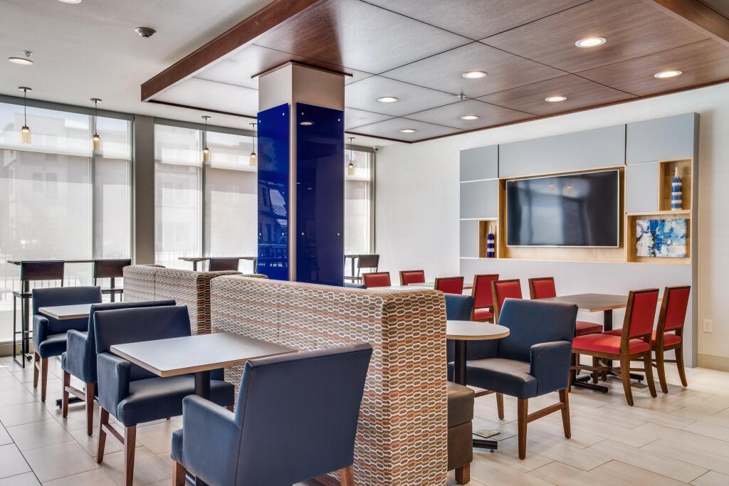hotel image 8