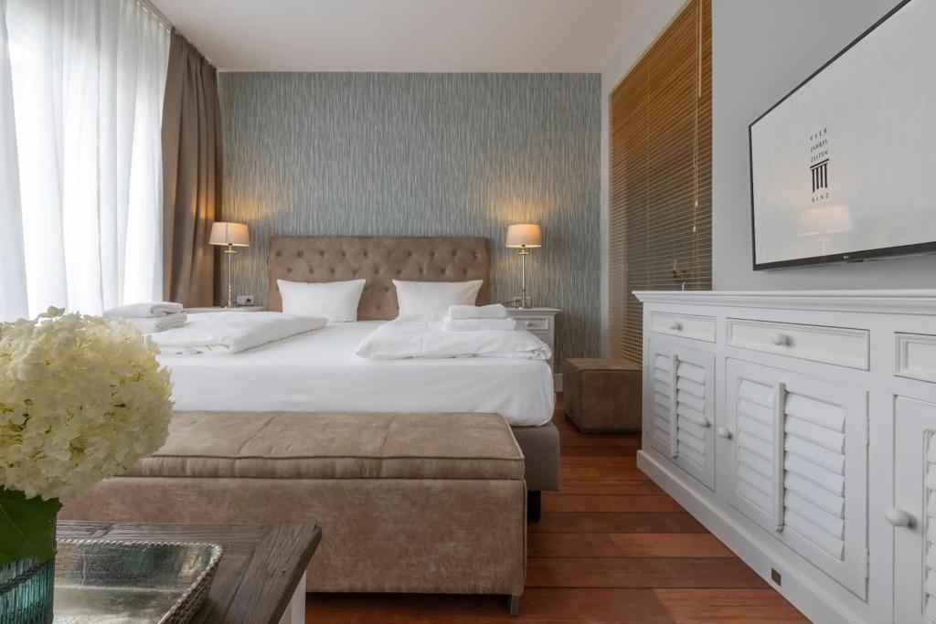 hotel image 17