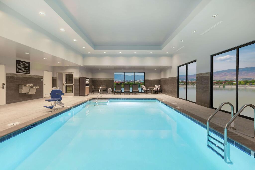 hotel image 9