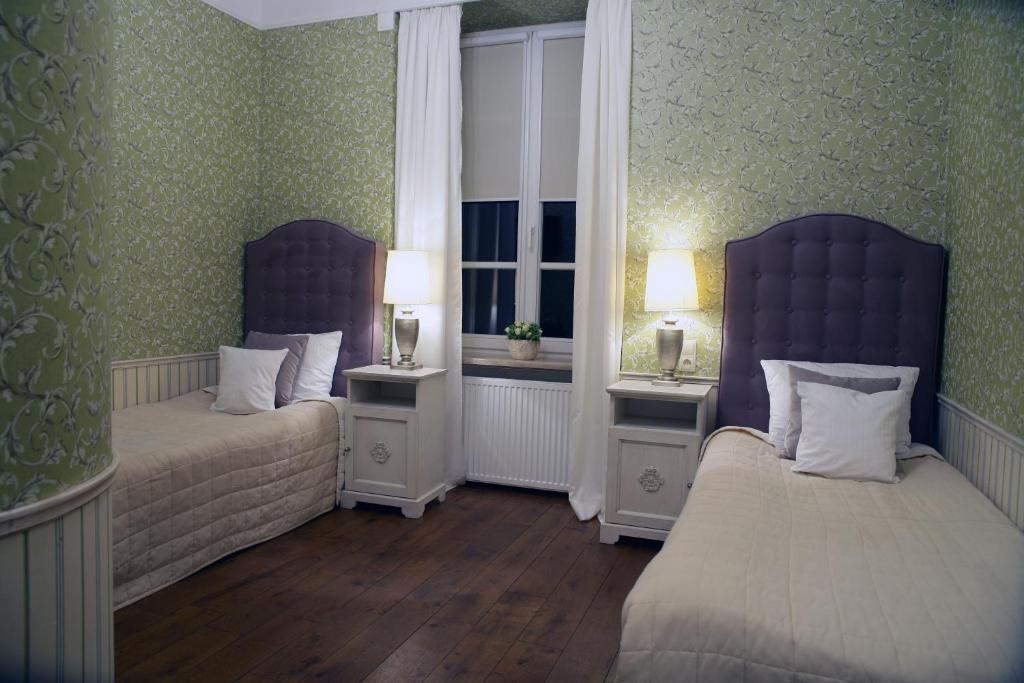 hotel image 9