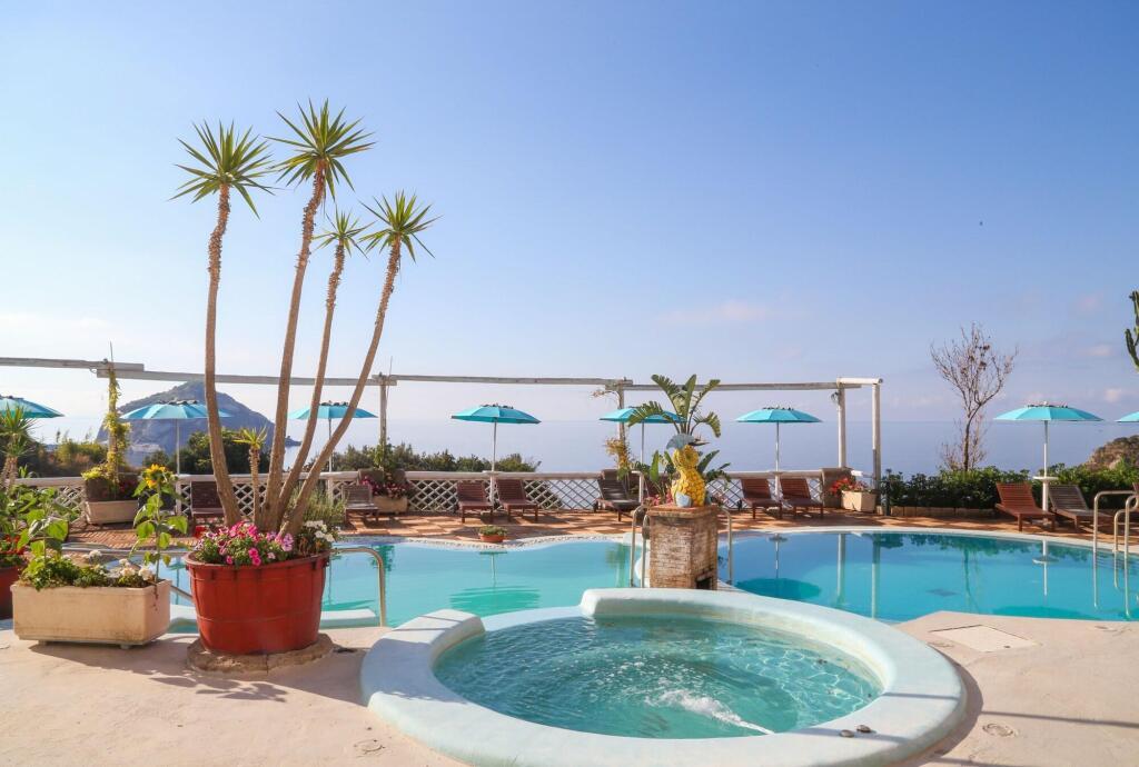 hotel image 13