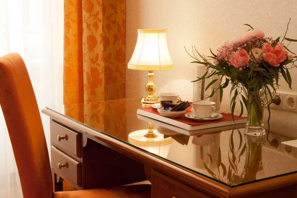 hotel image 13