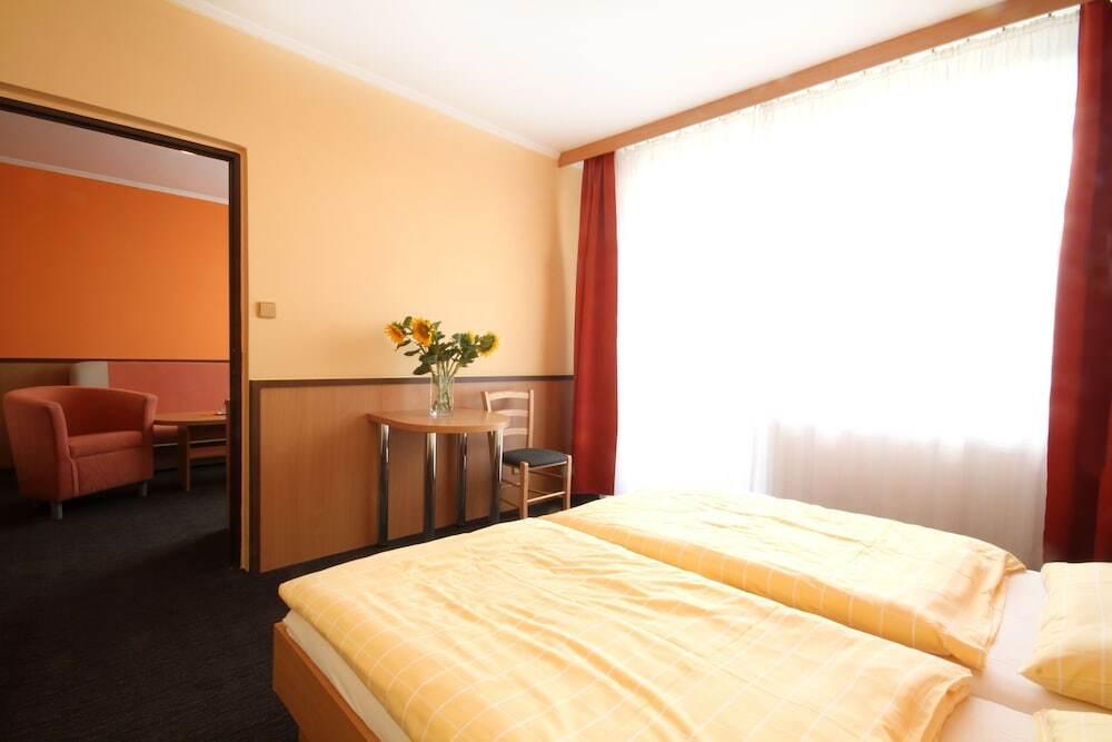 hotel image 16