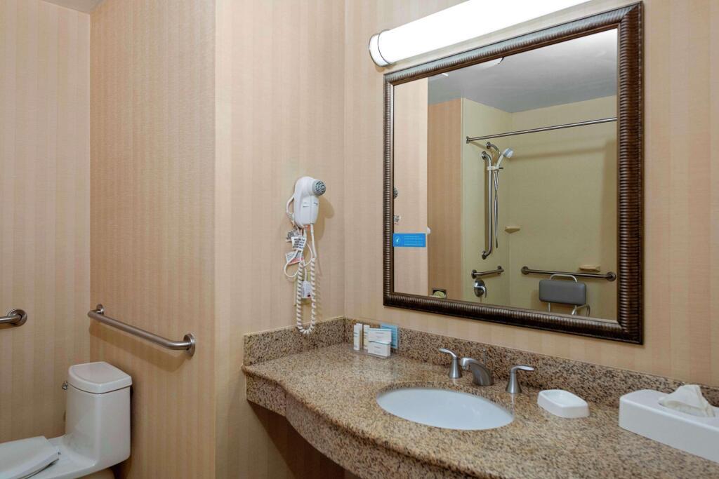 hotel image 32